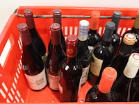 Partij rode wijn - afbeelding 6 van  7