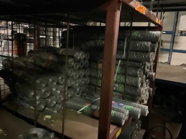 Partij rollen tuingaas - afbeelding 13 van  26