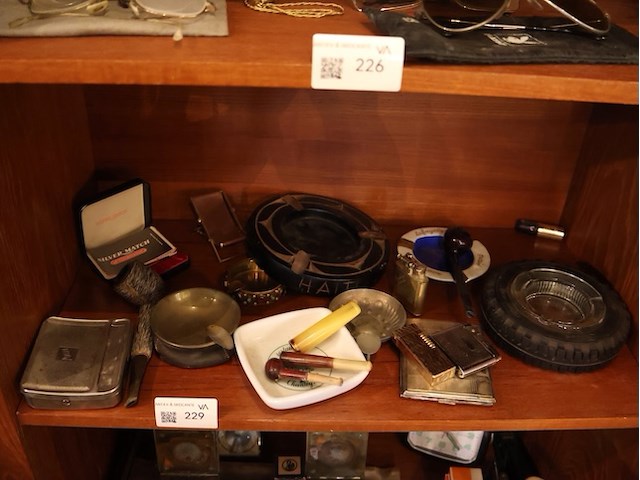 Partij rookwaren - afbeelding 1 van  4