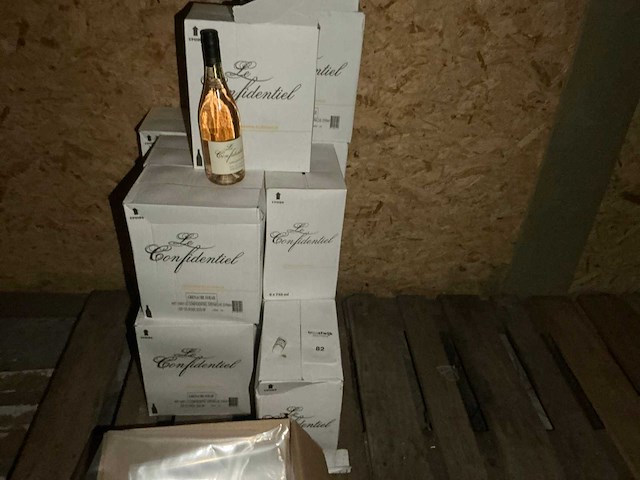 Partij rosé wijn le confidentiel - afbeelding 2 van  2