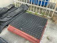 Partij rubber restanten - afbeelding 5 van  13