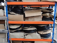 Partij rubber - afbeelding 24 van  26