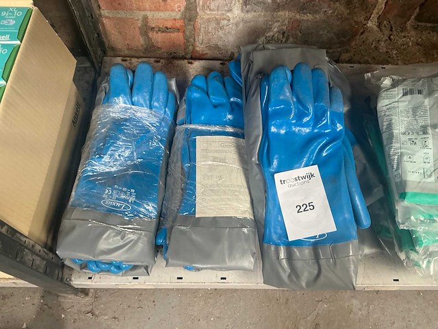 Partij rubberen handschoenen - afbeelding 1 van  7