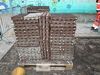 Partij rubberen valtegels - afbeelding 1 van  5