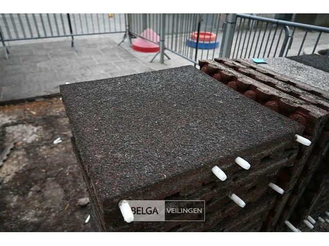 Partij rubberen valtegels - afbeelding 5 van  5