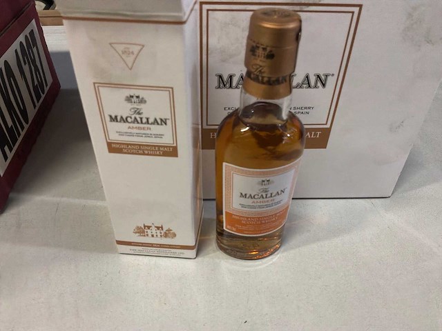 Partij rum, gin en whisky - afbeelding 5 van  5