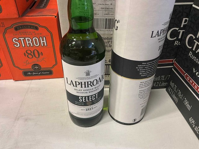 Partij rum, whisky en vodka - afbeelding 4 van  6