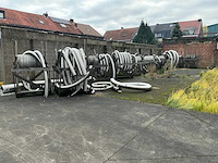 Partij rvs flexibele rookgasafvoerkanalen - afbeelding 1 van  8