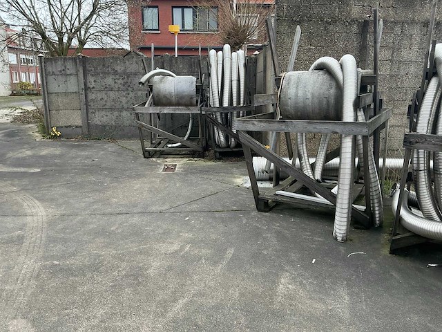 Partij rvs flexibele rookgasafvoerkanalen - afbeelding 7 van  8