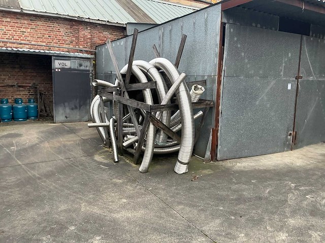 Partij rvs flexibele rookgasafvoerkanalen - afbeelding 8 van  8