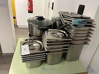Partij rvs gastronormbakken en keukengerei - afbeelding 3 van  9