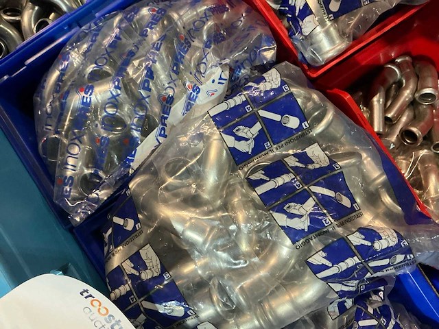 Partij rvs pijpfitting materiaal - afbeelding 11 van  12