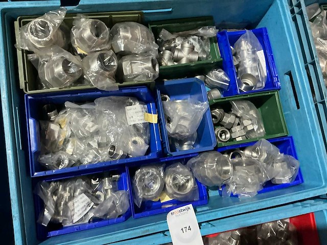 Partij rvs pijpfitting materialen - afbeelding 2 van  9