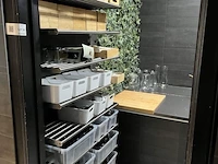 Partij rvs wandinrichting