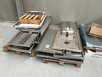 Partij rvs werktafels - afbeelding 1 van  2