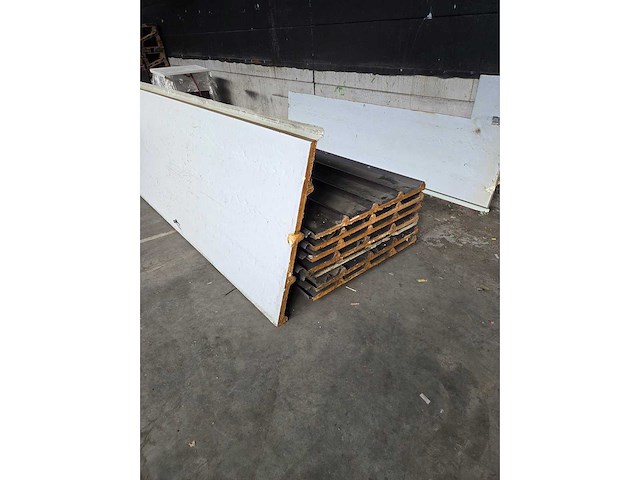 Partij sandwichpanelen - afbeelding 6 van  6