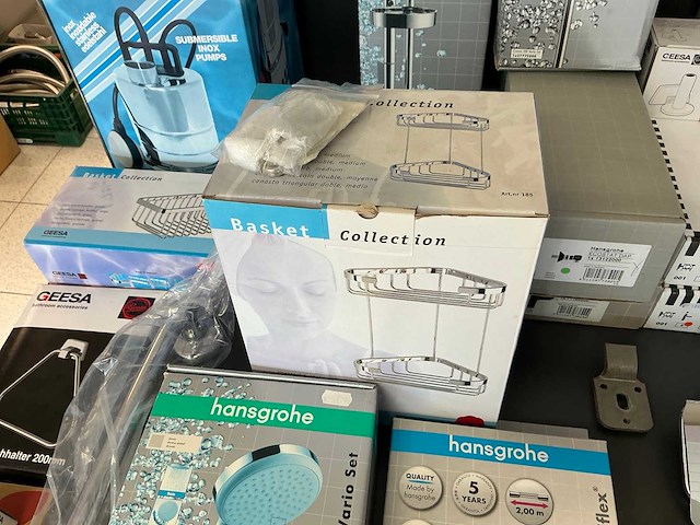 Partij sanitair- en badkameraccessoires - afbeelding 11 van  13