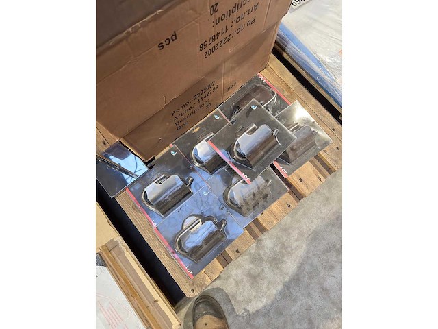 Partij sanitair 9 pallets - afbeelding 3 van  32