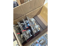 Partij sanitair 9 pallets - afbeelding 4 van  32