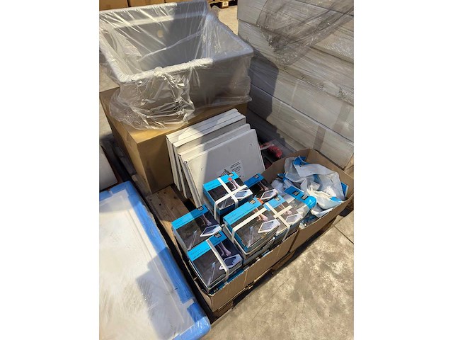 Partij sanitair 9 pallets - afbeelding 11 van  32