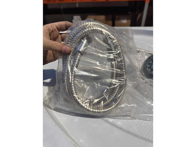 Partij sanitair 9 pallets - afbeelding 17 van  32