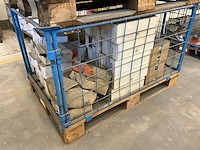 Partij sanitair, tegels en bouwmaterialen - afbeelding 15 van  24