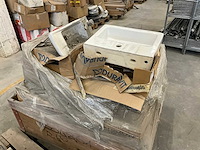 Partij sanitair, tegels en bouwmaterialen - afbeelding 18 van  24