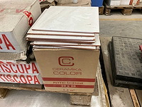 Partij sanitair, tegels en bouwmaterialen - afbeelding 22 van  24