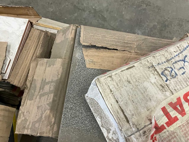 Partij sanitair, tegels en bouwmaterialen - afbeelding 24 van  24