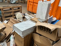 Partij sanitaire benodigdheden - afbeelding 28 van  46
