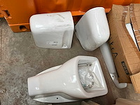 Partij sanitaire benodigdheden - afbeelding 23 van  46