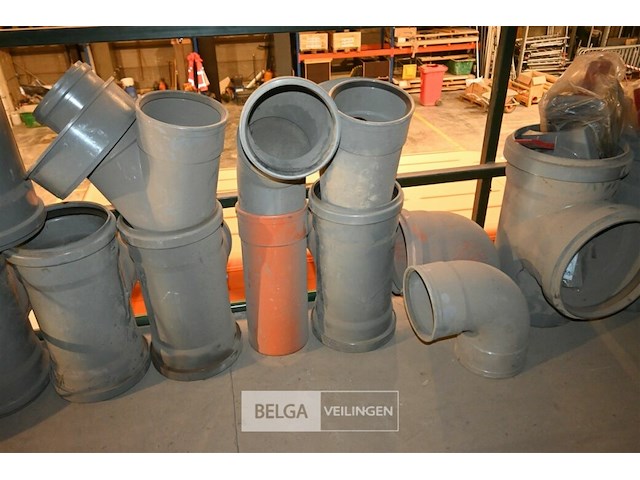 Partij sanitaire pvc hulpstukken - afbeelding 3 van  7