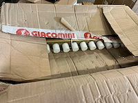 Partij sanitaire toebehoren - afbeelding 2 van  8