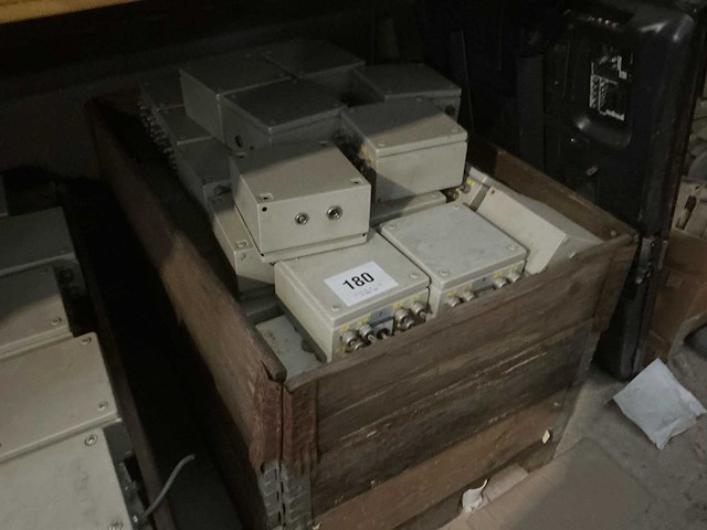 Partij schakeldozen - afbeelding 4 van  4