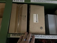 Partij schakelkast- en besturingscomponenten - afbeelding 46 van  52