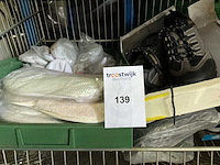 Partij schoenen en pantoffels - afbeelding 3 van  3