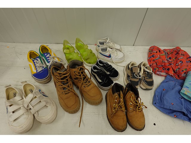 Partij schoenen kids mix - afbeelding 1 van  16
