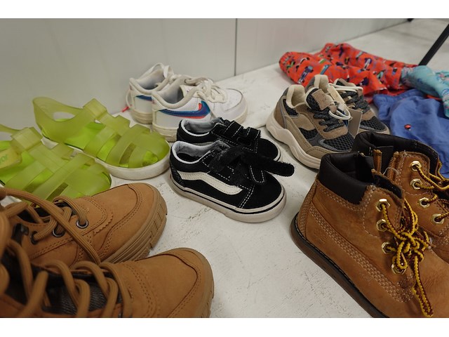 Partij schoenen kids mix - afbeelding 13 van  16