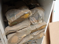 Partij schoenen - afbeelding 3 van  16