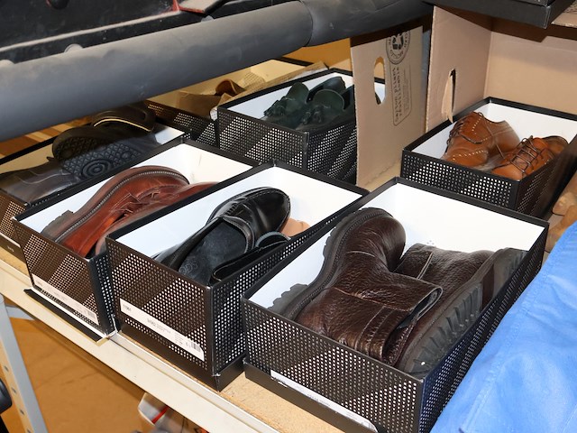 Partij schoenen - afbeelding 2 van  11