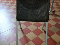 Partij schooltafeltjes + stapelstoelen - afbeelding 6 van  6