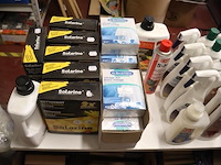 Partij schoonmaak - afbeelding 5 van  7