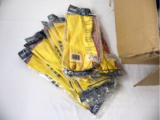 Partij schoonmaak - afbeelding 2 van  7