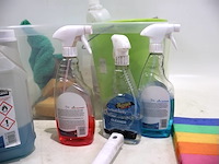 Partij schoonmaak - afbeelding 3 van  5