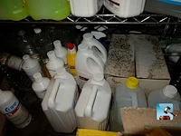 Partij schoonmaakmiddelen - afbeelding 4 van  8