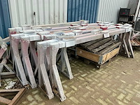 Partij schragen en oude metalen - afbeelding 6 van  11