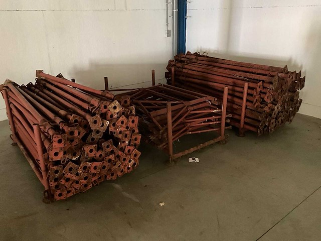 Partij schragen en schoren - afbeelding 1 van  7