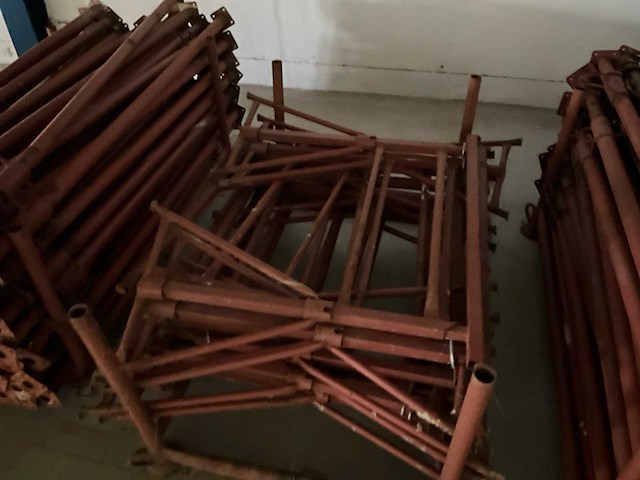 Partij schragen en schoren - afbeelding 3 van  7