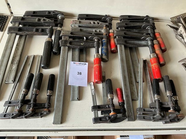 Partij schroef klemmen - afbeelding 1 van  1