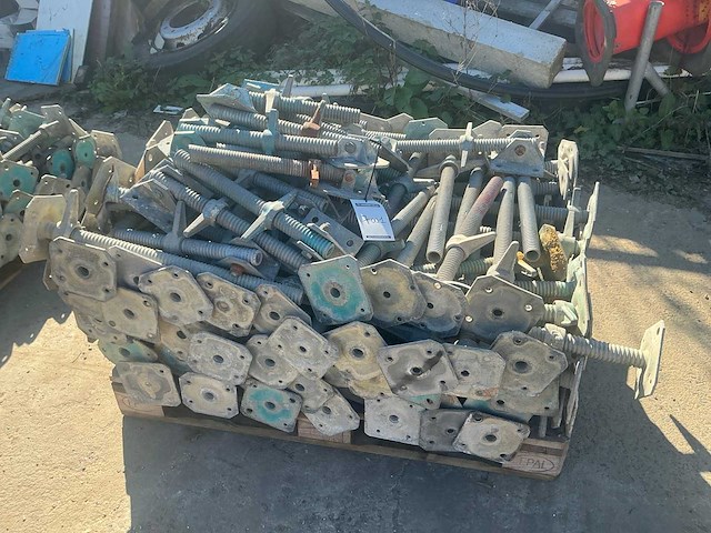 Partij schroefspindels - afbeelding 1 van  3